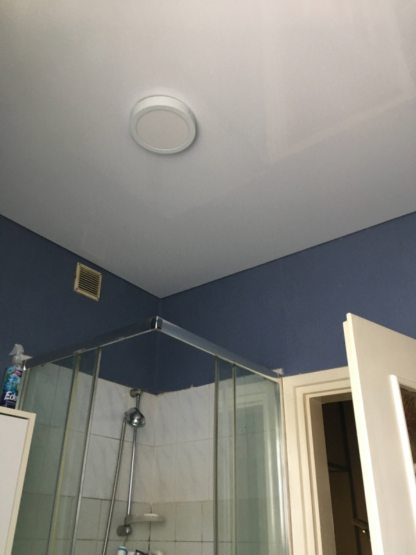 Łazienka 4 m² biały połysk